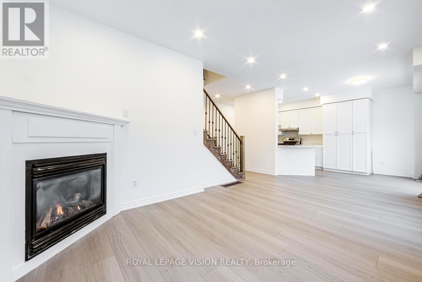 124 Alfred Paterson Drive, Markham, Ontario  L6E 1L5 - Photo 16 - N13000824