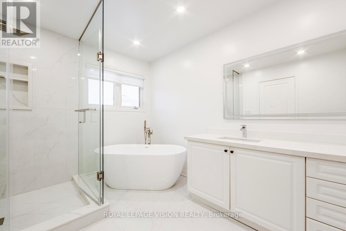 124 Alfred Paterson Drive, Markham, Ontario  L6E 1L5 - Photo 31 - N13000824