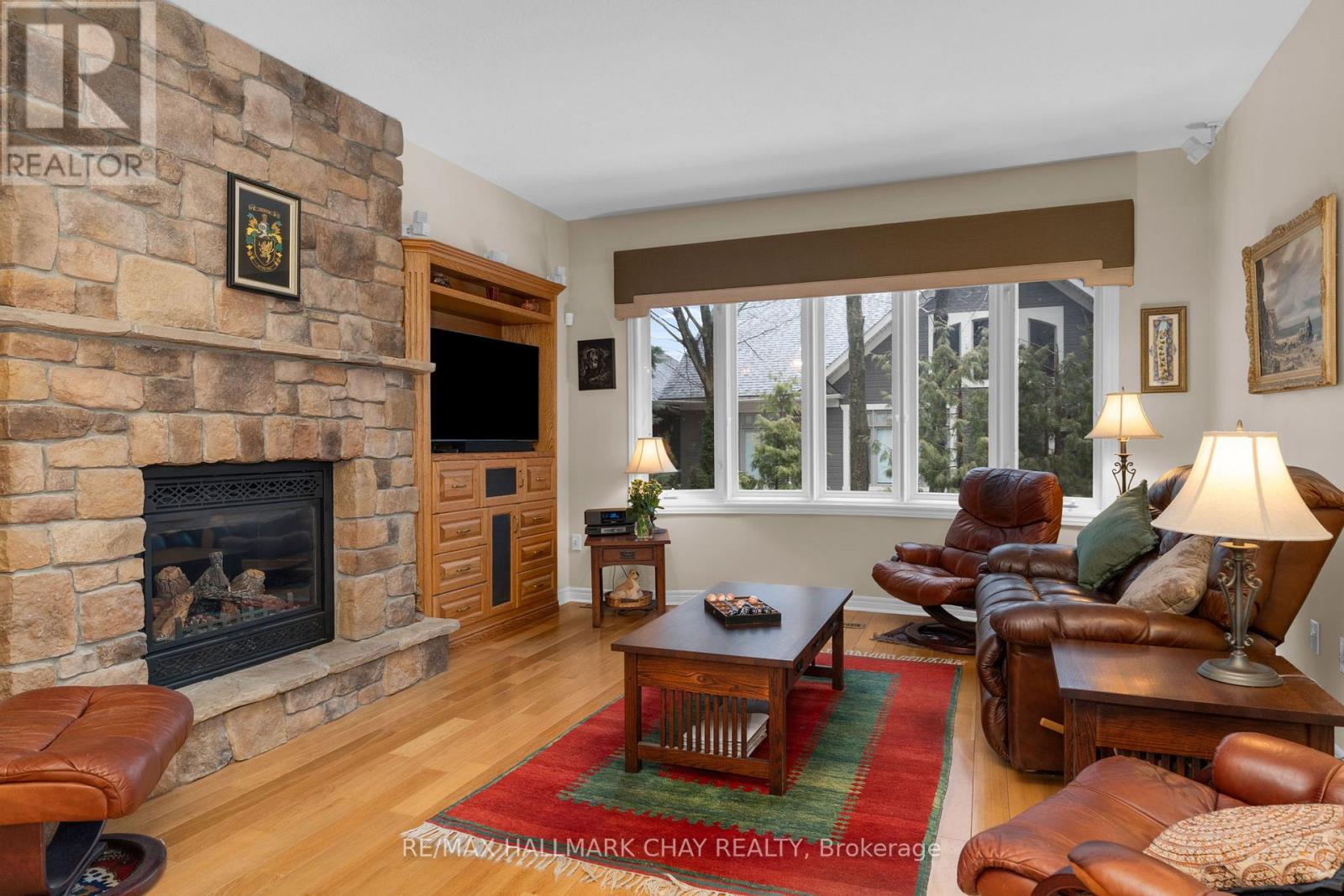 6 Oakmont Avenue, Oro-Medonte, Ontario  L0L 2L0 - Photo 13 - S13000788