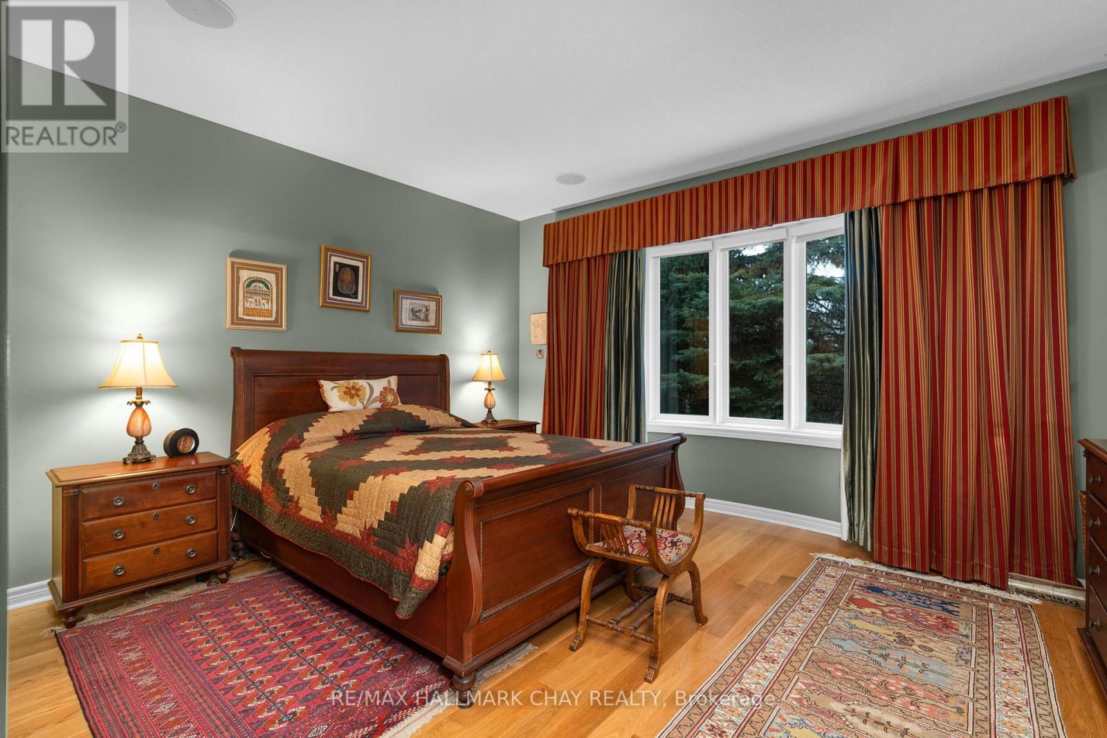 6 Oakmont Avenue, Oro-Medonte, Ontario  L0L 2L0 - Photo 15 - S13000788