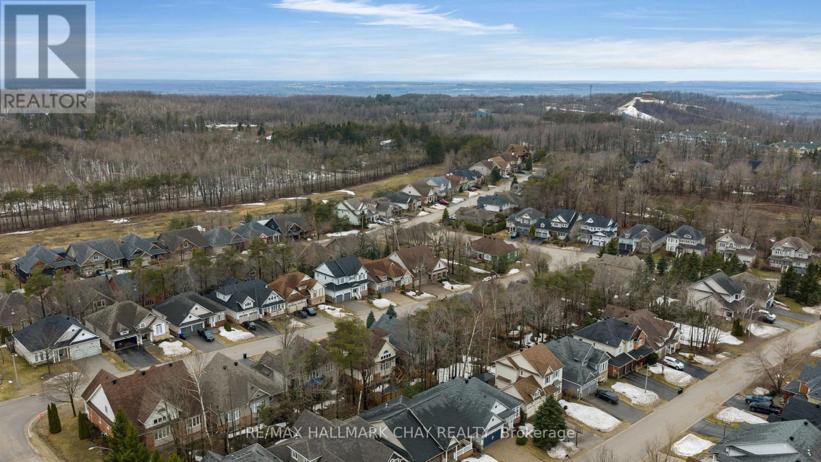 6 Oakmont Avenue, Oro-Medonte, Ontario  L0L 2L0 - Photo 30 - S13000788