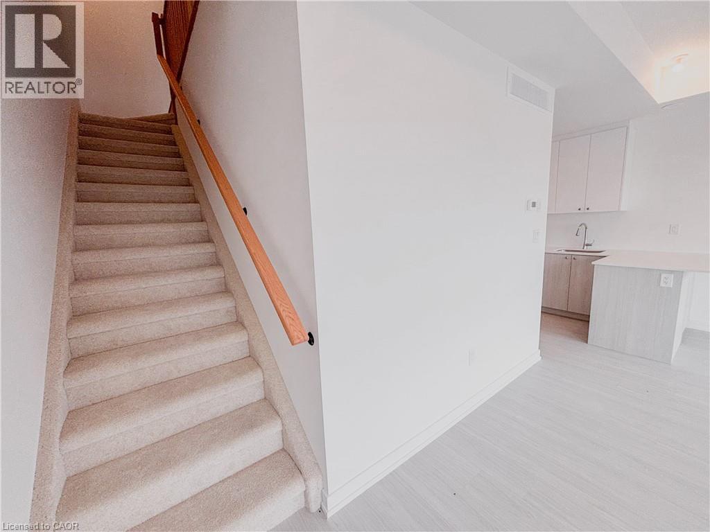 25 Palace Street Unit# R30, Kitchener, Ontario  N2E 3M6 - Photo 18 - 40818773