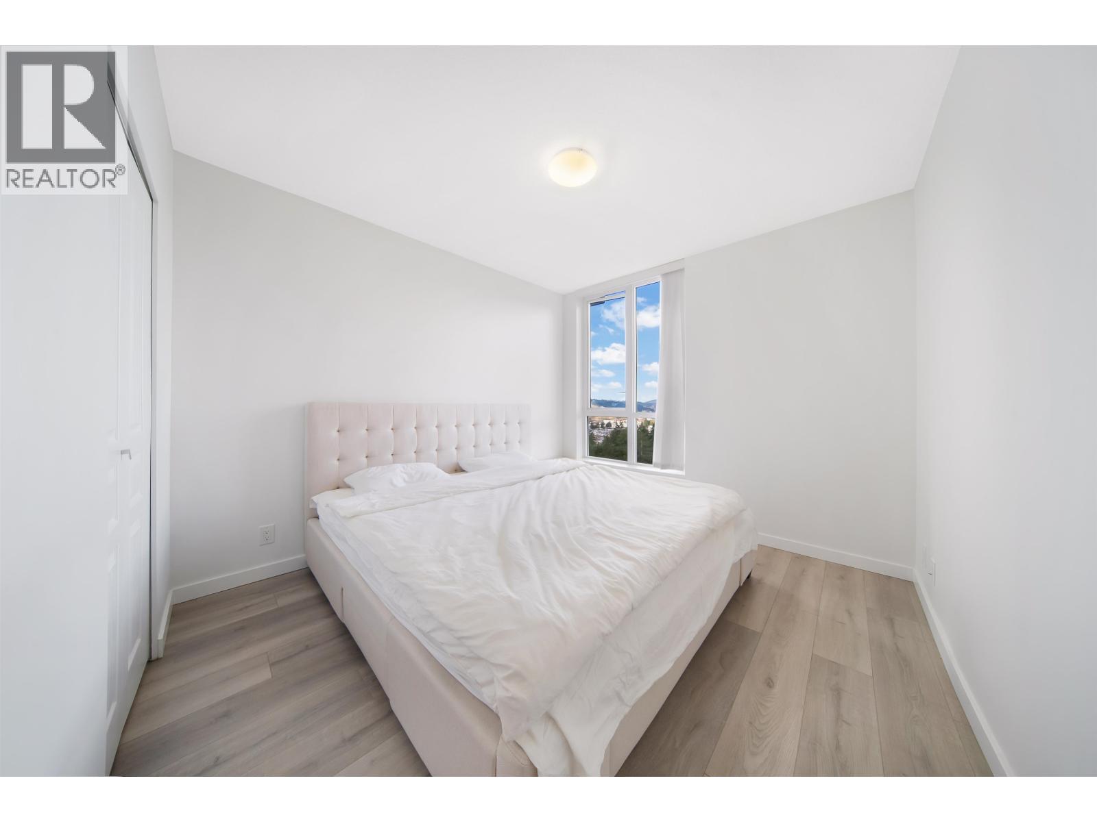 2205 3096 Windsor Gate, Coquitlam, British Columbia  V3B 0P4 - Photo 6 - R3111233