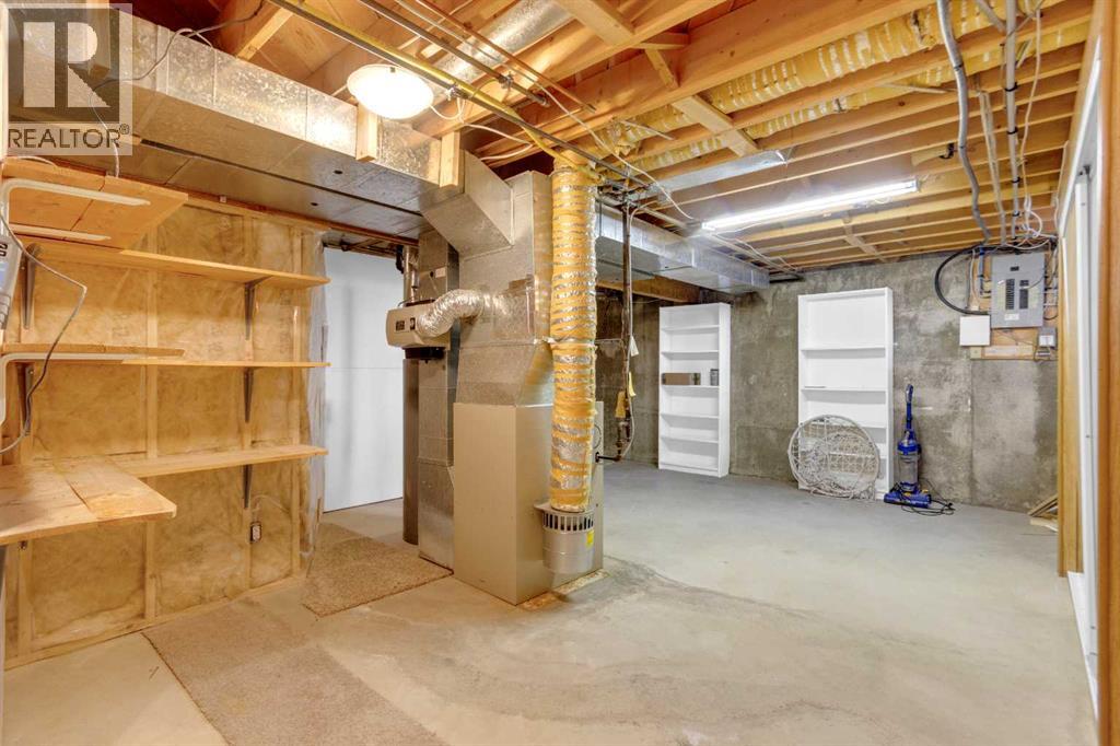 11 Woodfield Crescent Sw, Calgary, Alberta  T2W 3W2 - Photo 32 - A2297551