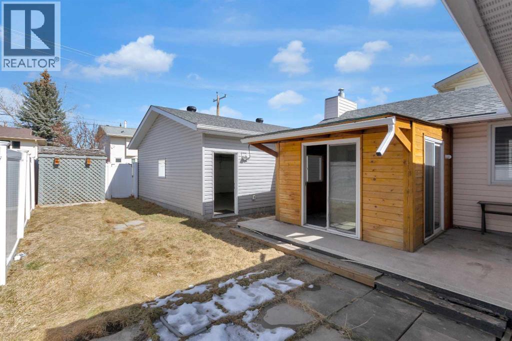 11 Woodfield Crescent Sw, Calgary, Alberta  T2W 3W2 - Photo 34 - A2297551