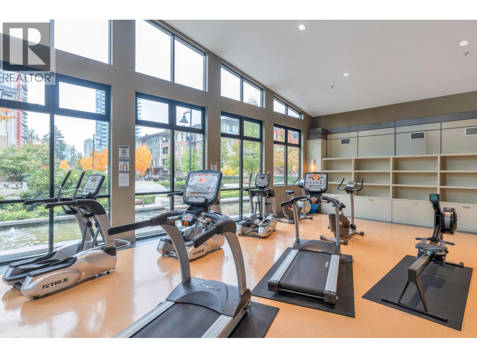 2205 3096 Windsor Gate, Coquitlam, British Columbia  V3B 0P4 - Photo 18 - R3111233