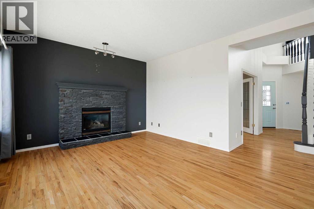 38 Bow Ridge Link, Cochrane, Alberta  T0L 0W5 - Photo 13 - A2300318