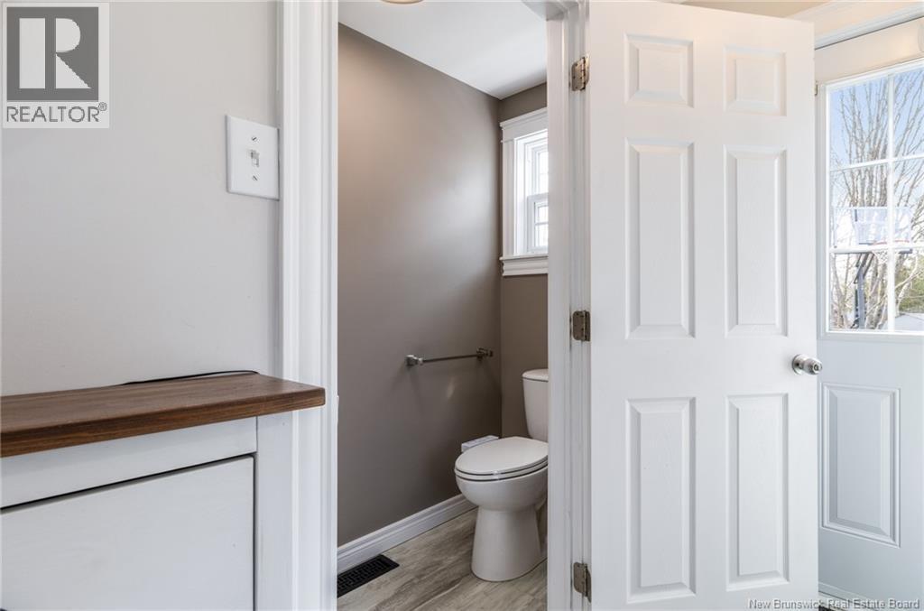 56 Alexander Drive, Beaver Dam, New Brunswick  E3A 8A9 - Photo 11 - NB137222