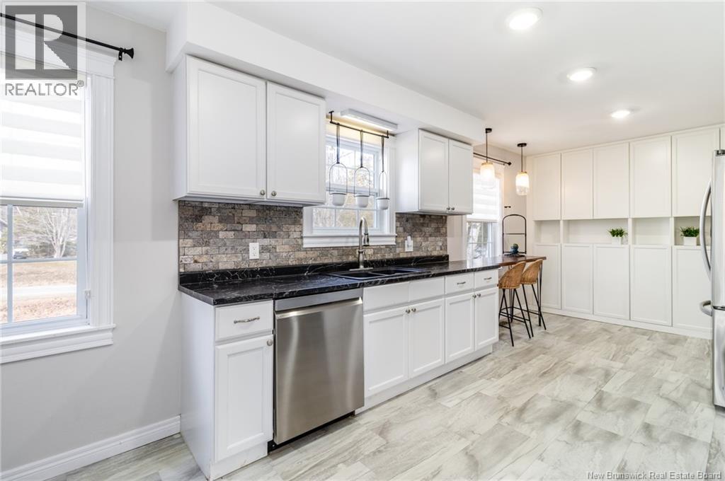 56 Alexander Drive, Beaver Dam, New Brunswick  E3A 8A9 - Photo 9 - NB137222