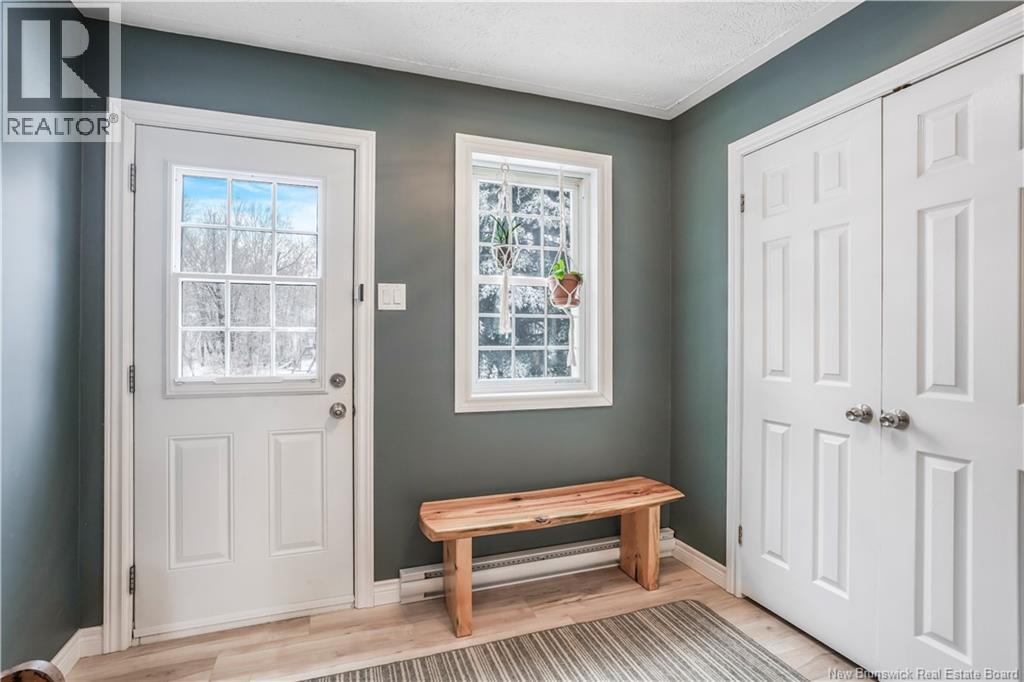 133 Claudie Road, Fredericton, New Brunswick  E3A 7T6 - Photo 2 - NB136918