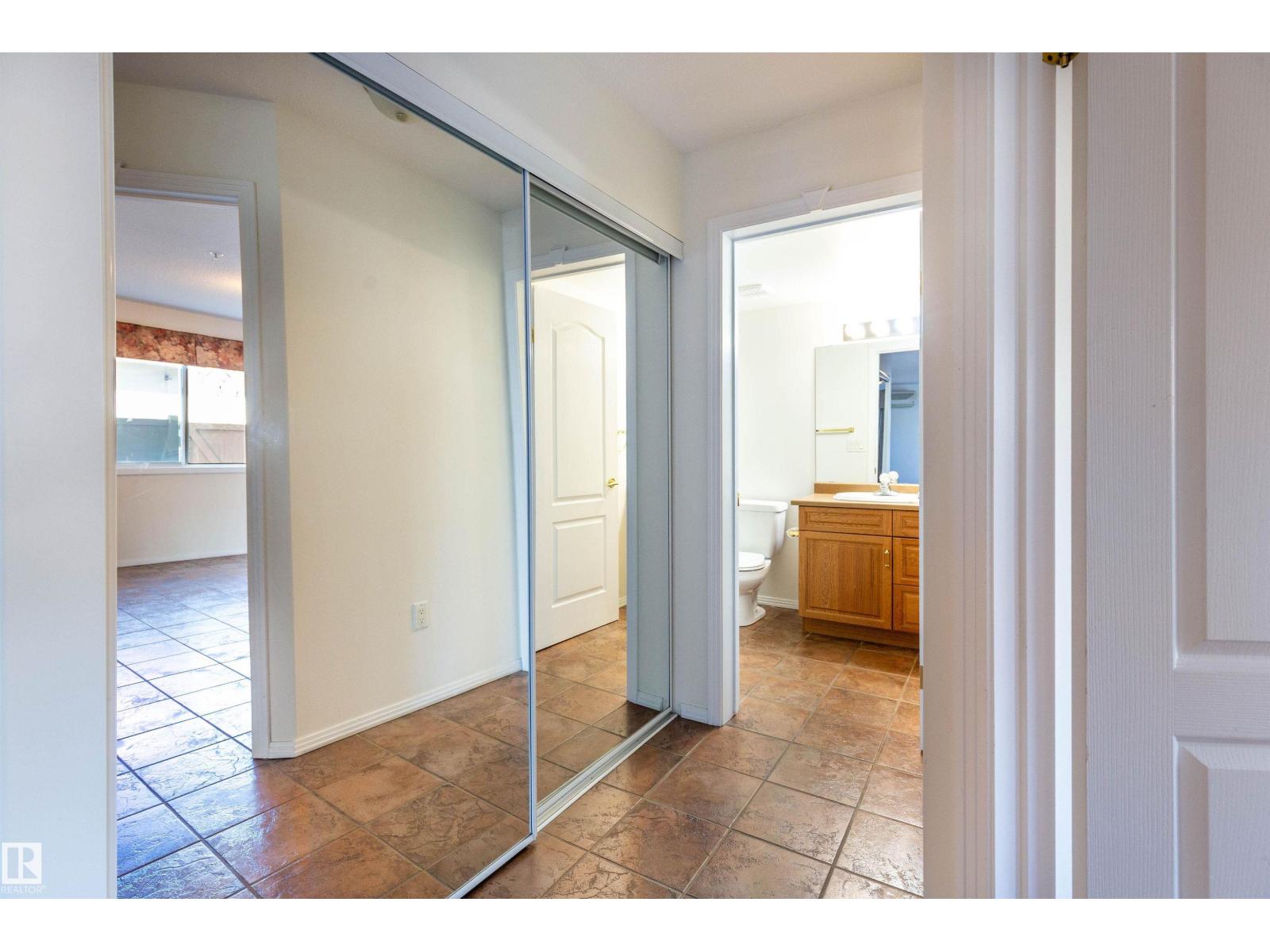 #105 8912 156 St Nw, Edmonton, Alberta  T5R 5Z2 - Photo 9 - E4482305