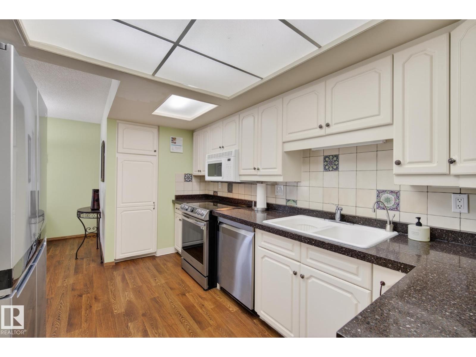 648 Woodbridge Wy, Sherwood Park, Alberta  T8A 4E4 - Photo 9 - E4482306