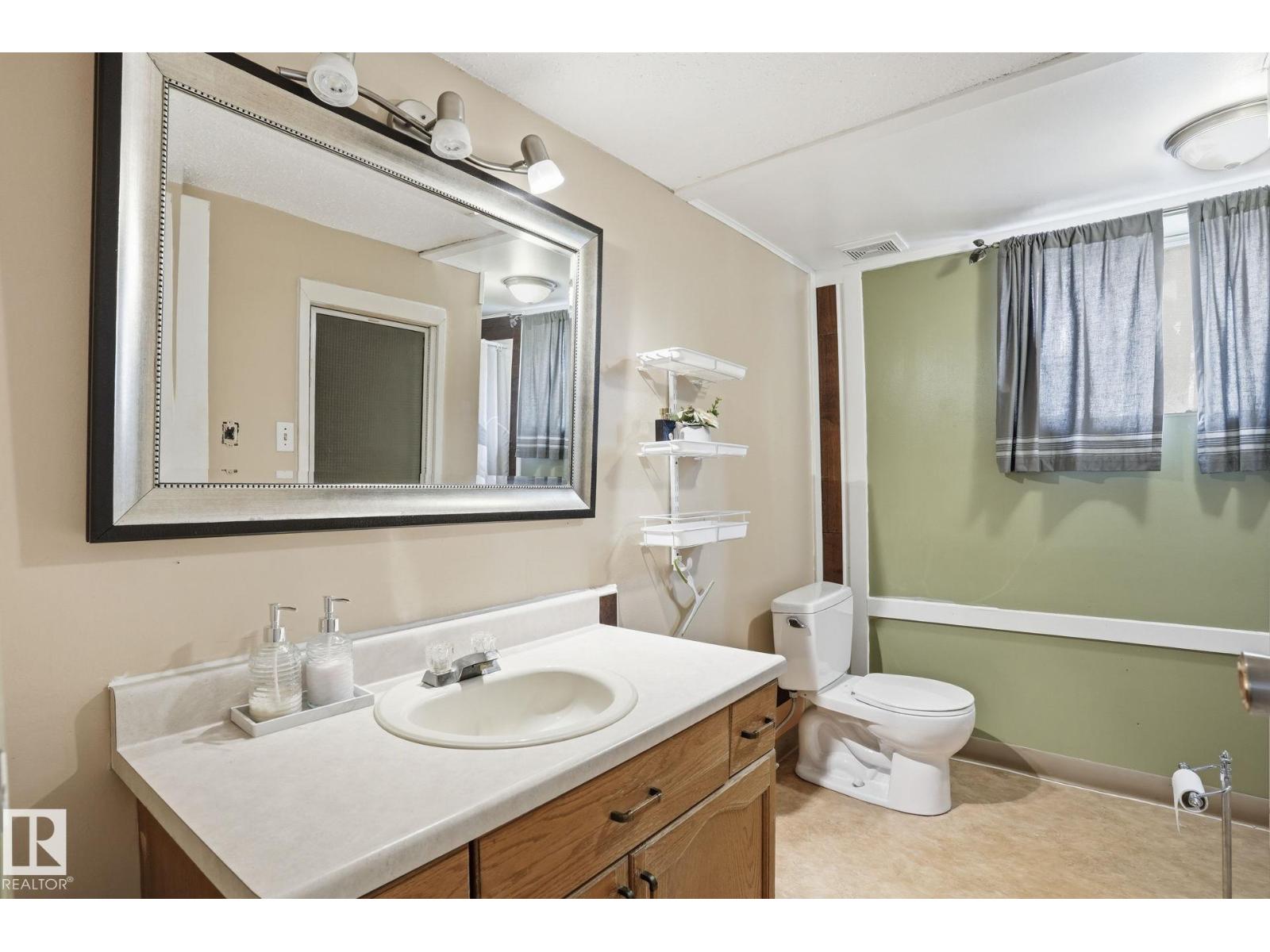 12340 St Albert Tr Nw, Edmonton, Alberta  T5L 4G8 - Photo 23 - E4482310