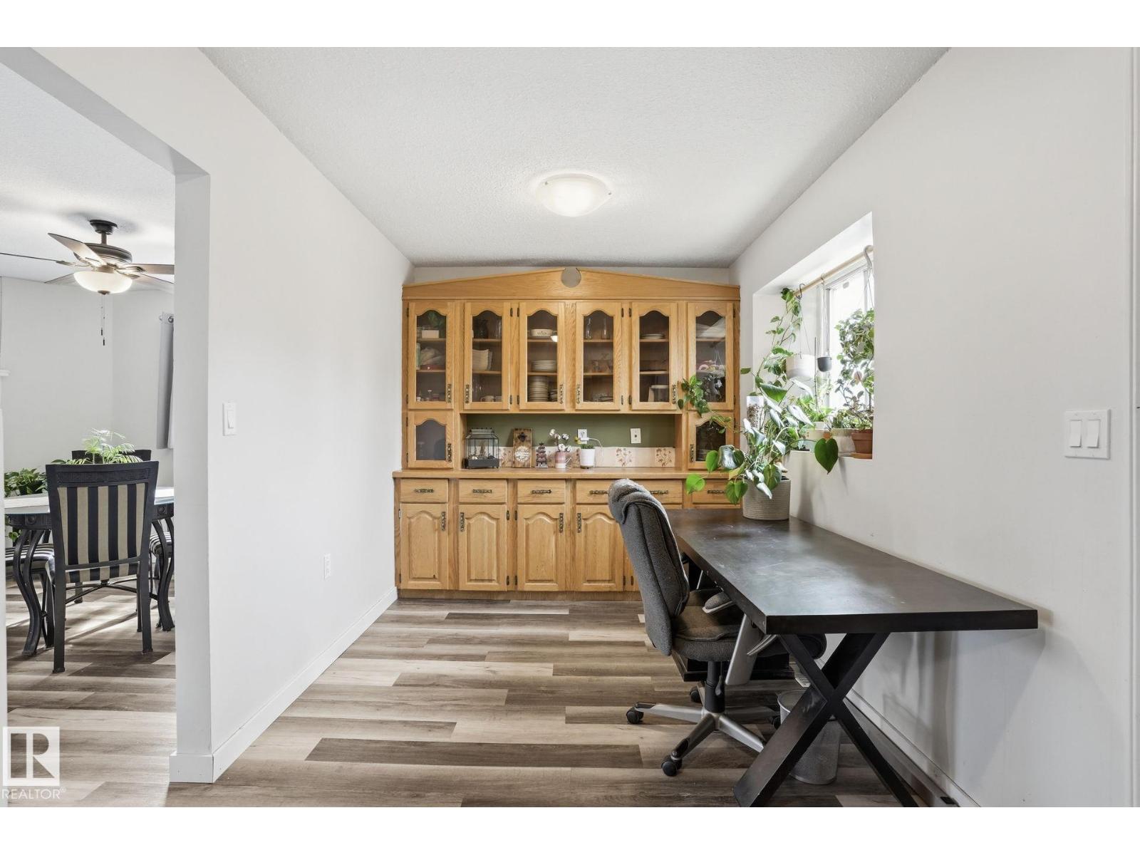 12340 St Albert Tr Nw, Edmonton, Alberta  T5L 4G8 - Photo 8 - E4482310