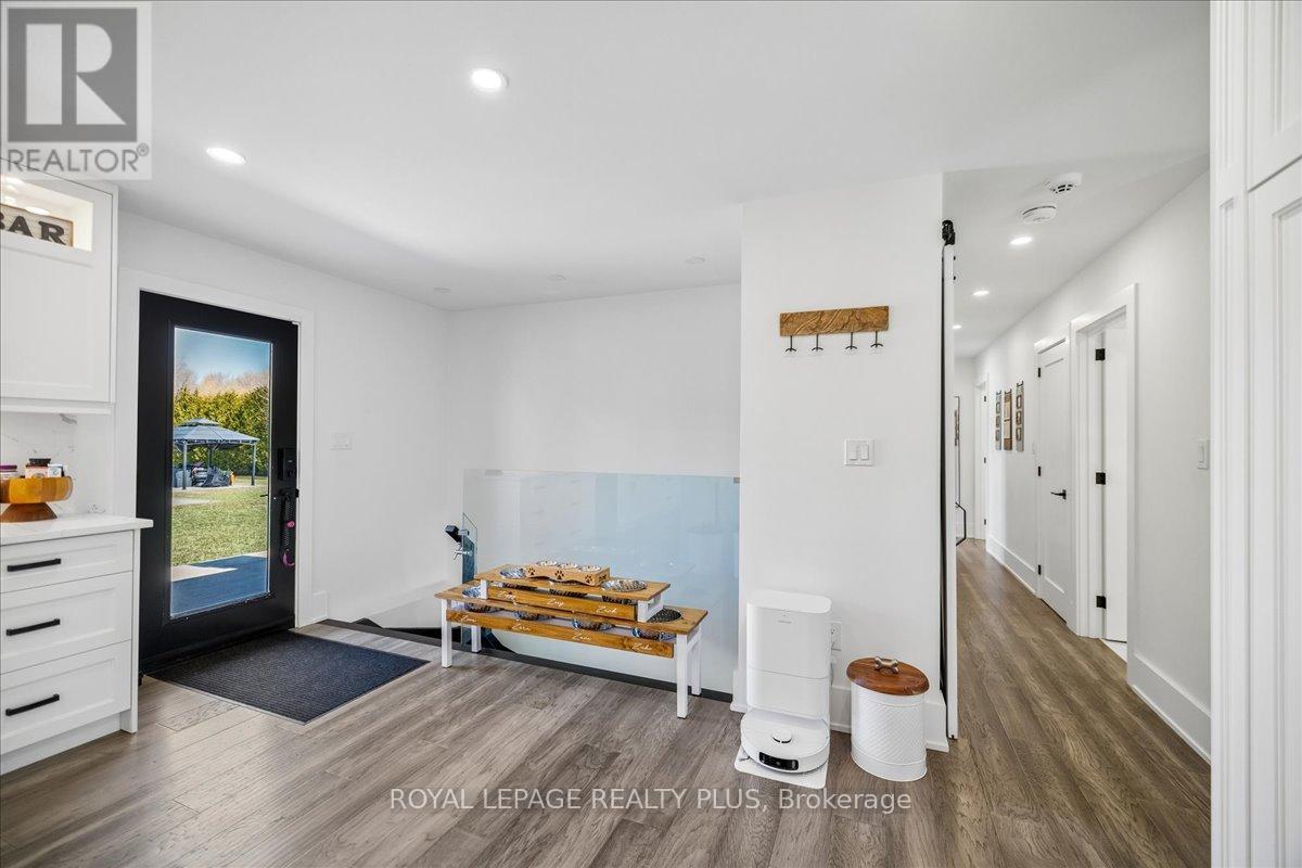 6153 22 Side Road, Halton Hills, Ontario  L7J 2L7 - Photo 17 - W13000638