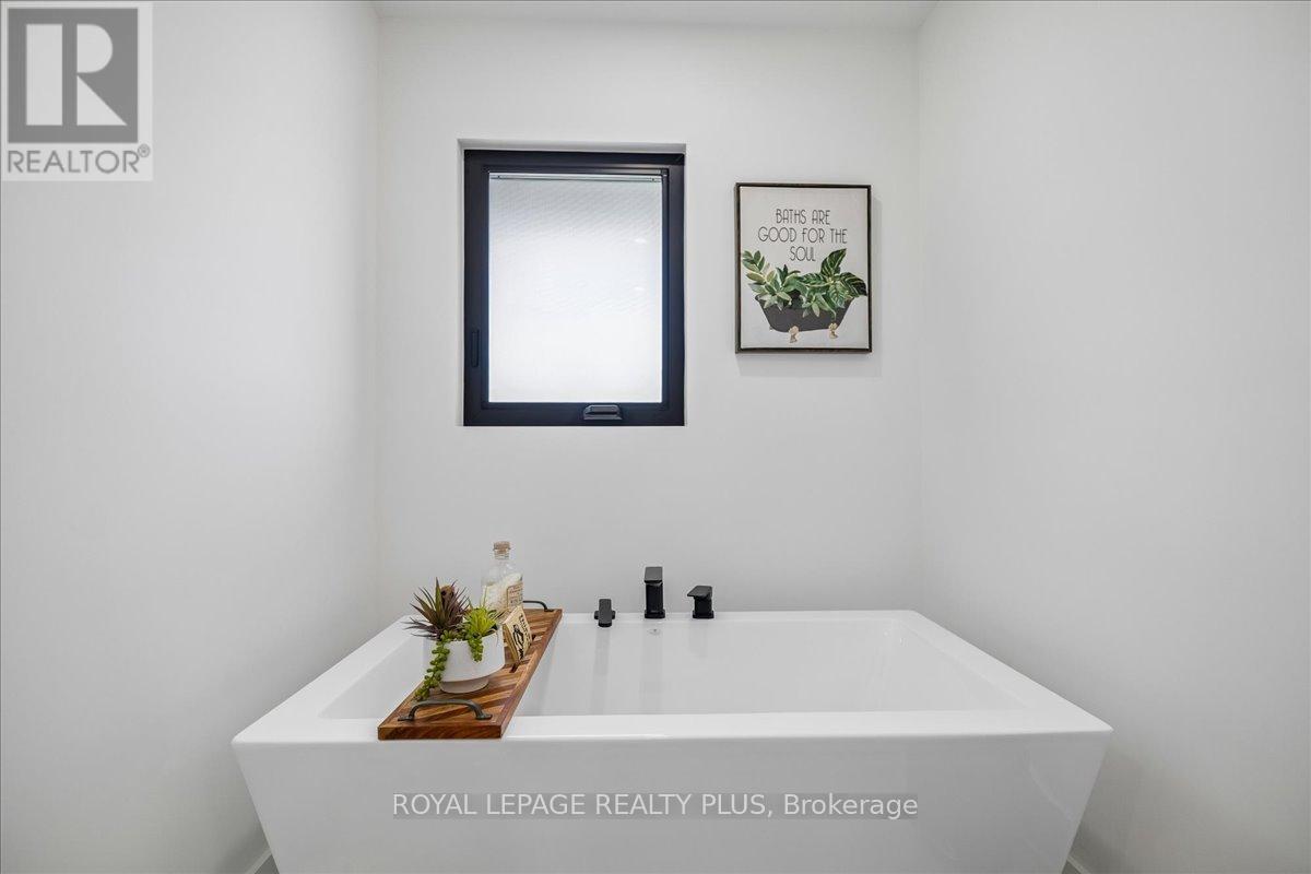 6153 22 Side Road, Halton Hills, Ontario  L7J 2L7 - Photo 27 - W13000638