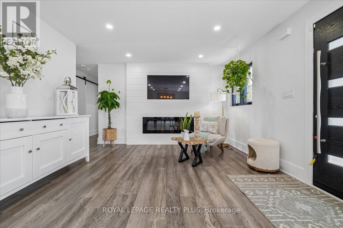 6153 22 Side Road, Halton Hills, Ontario  L7J 2L7 - Photo 8 - W13000638