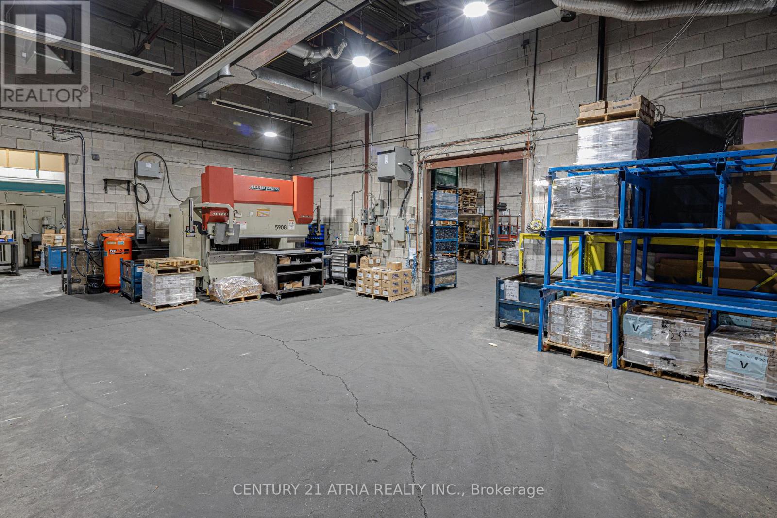 25-30 - 5775 Atlantic Drive, Mississauga, Ontario  L4W 4P3 - Photo 27 - W13000648