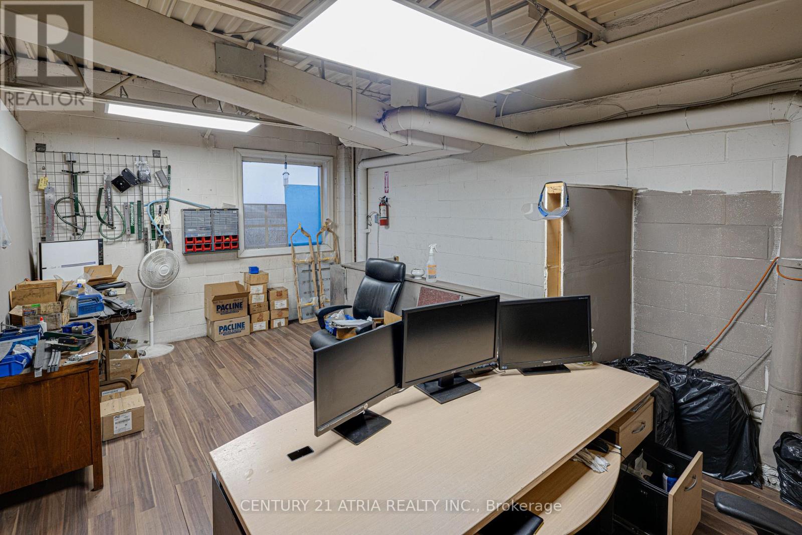 25-30 - 5775 Atlantic Drive, Mississauga, Ontario  L4W 4P3 - Photo 33 - W13000648