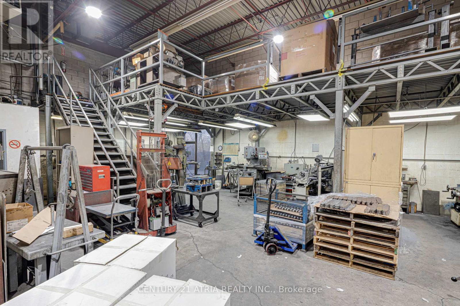 25-30 - 5775 Atlantic Drive, Mississauga, Ontario  L4W 4P3 - Photo 34 - W13000648