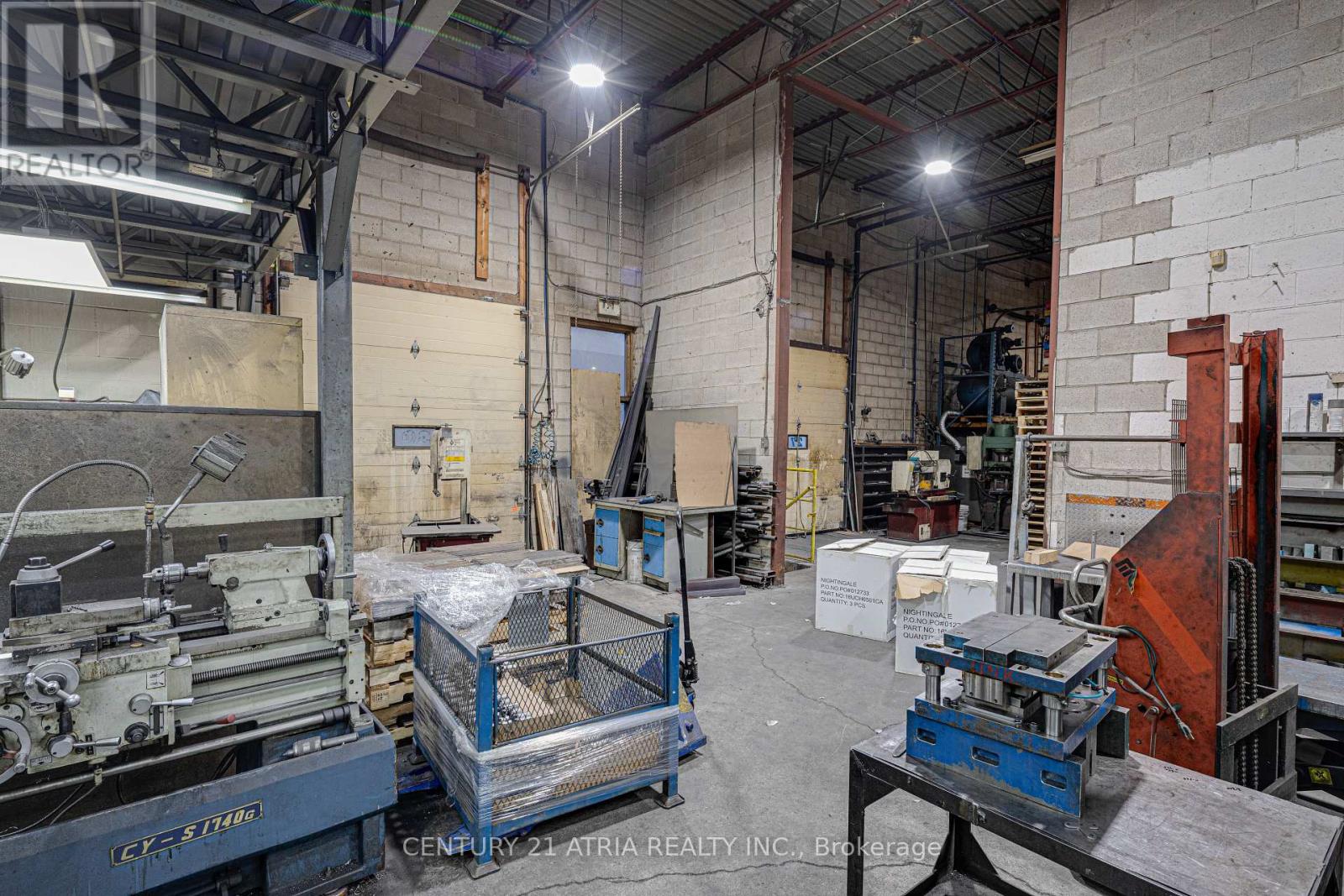 25-30 - 5775 Atlantic Drive, Mississauga, Ontario  L4W 4P3 - Photo 35 - W13000648