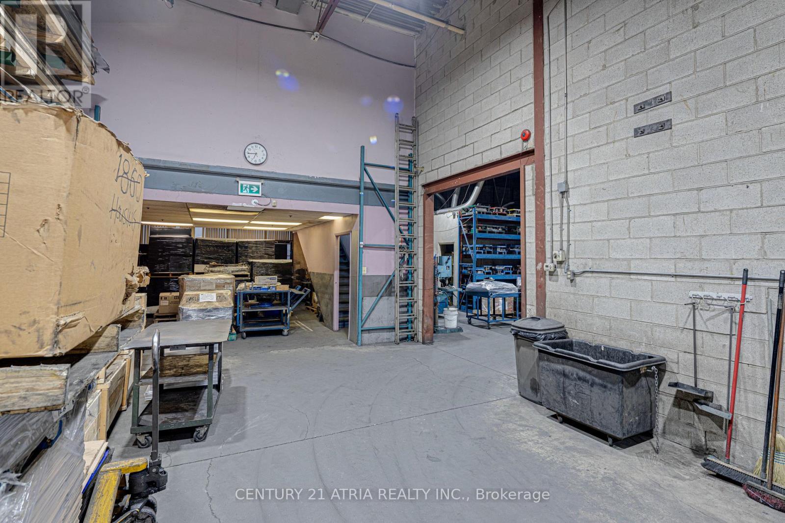 25-30 - 5775 Atlantic Drive, Mississauga, Ontario  L4W 4P3 - Photo 6 - W13000648