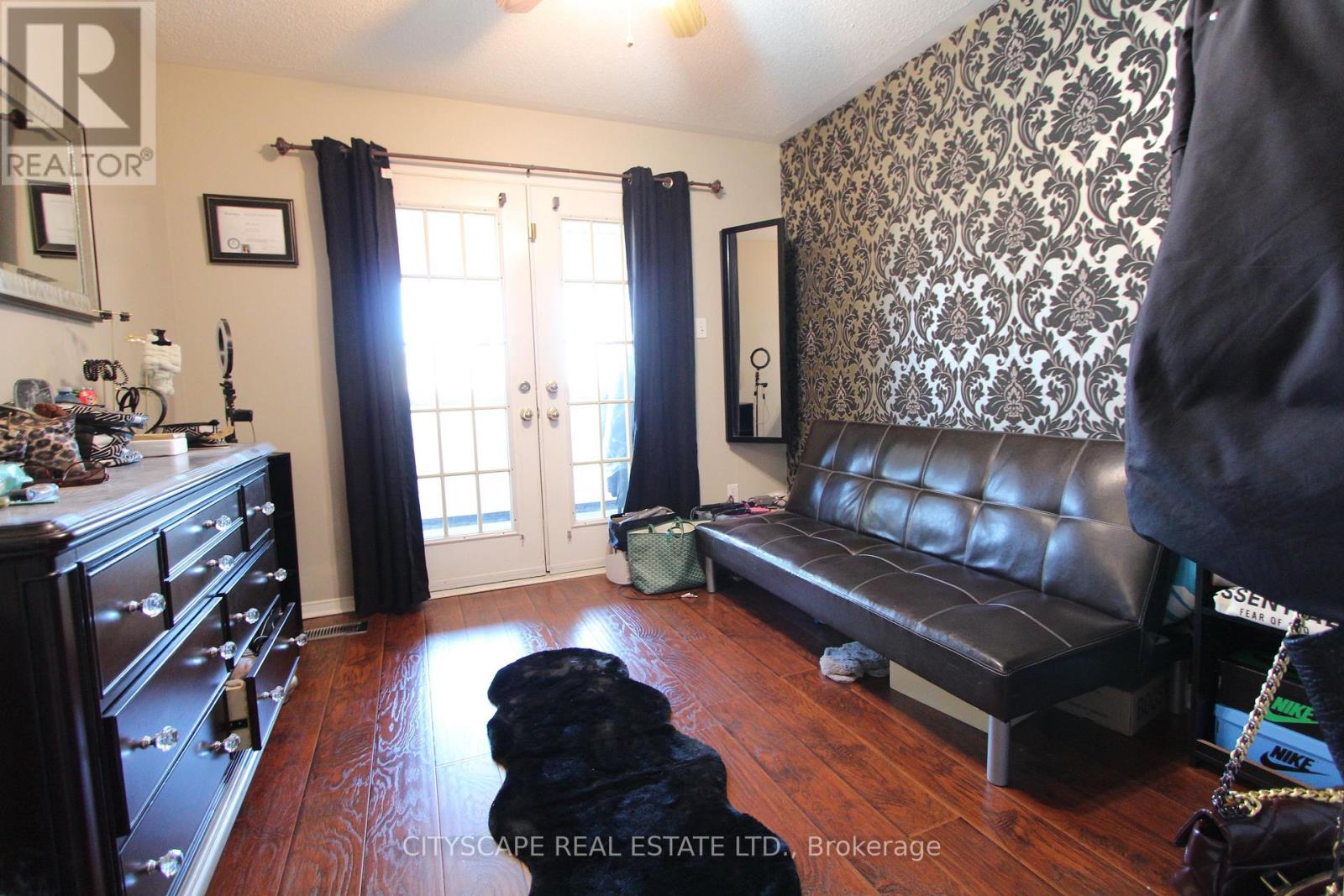 3162 Pearwood Place, Mississauga, Ontario  L5B 4H1 - Photo 13 - W13000654