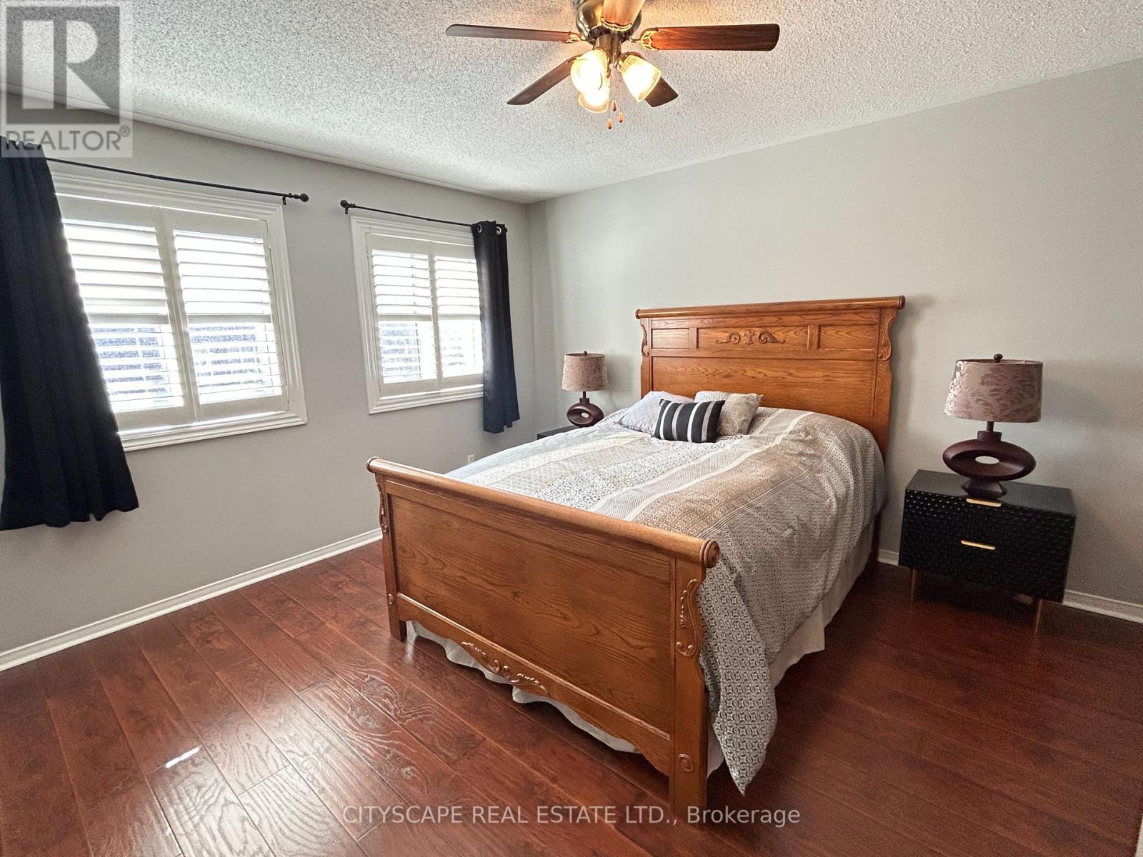 3162 Pearwood Place, Mississauga, Ontario  L5B 4H1 - Photo 16 - W13000654