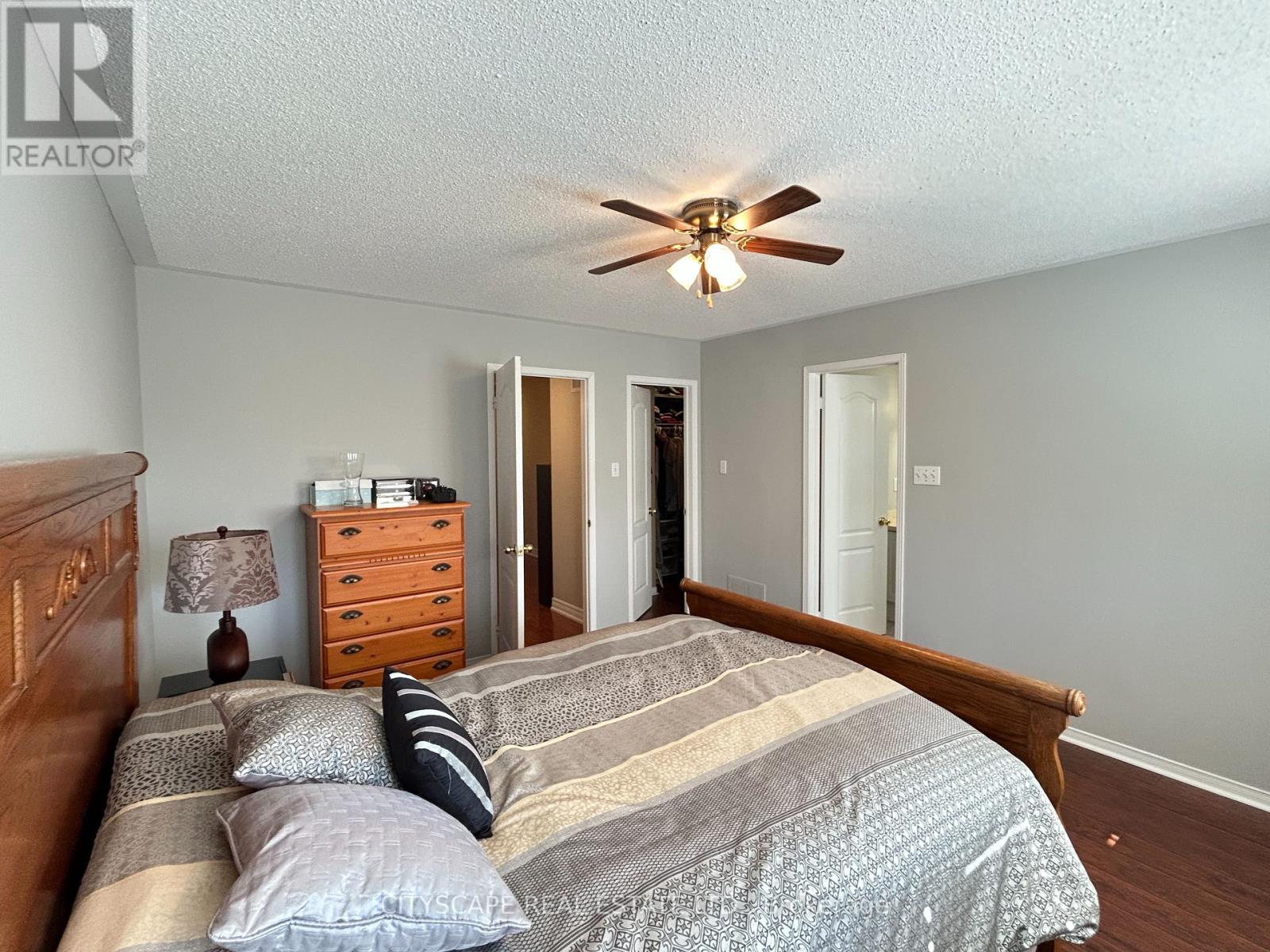 3162 Pearwood Place, Mississauga, Ontario  L5B 4H1 - Photo 18 - W13000654