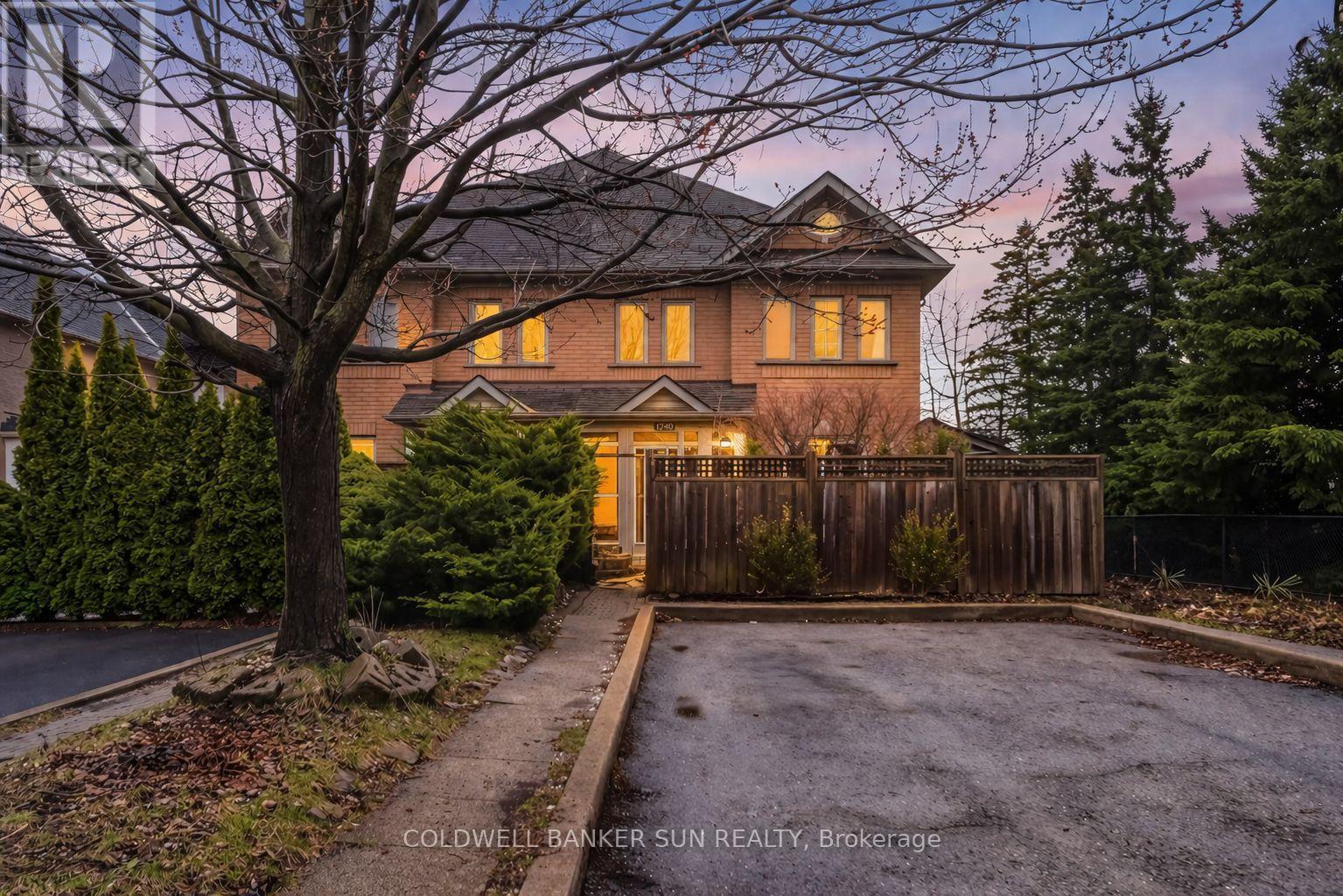 240 PRESSED BRICK DRIVE, Brampton, Ontario