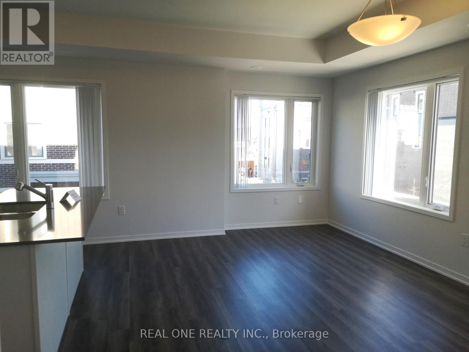 111 - 30 William Jackson Way, Toronto, Ontario  M8V 0J5 - Photo 5 - W13000774