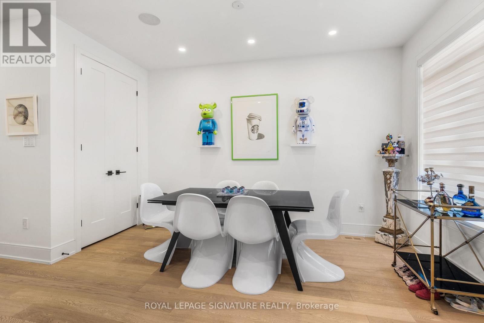 204 Mcroberts Avenue, Toronto, Ontario  M6E 0B2 - Photo 5 - W13000778