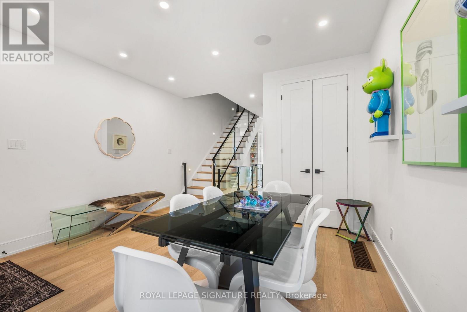 204 Mcroberts Avenue, Toronto, Ontario  M6E 0B2 - Photo 7 - W13000778