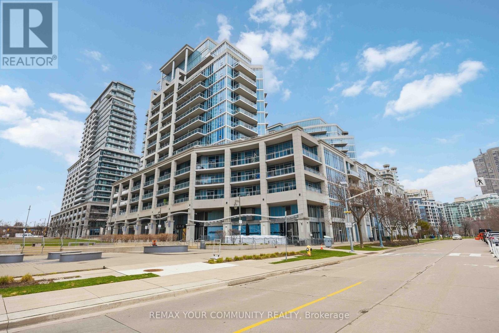 215 - 58 Marine Parade Drive, Toronto, Ontario  M8V 4G1 - Photo 2 - W13000802