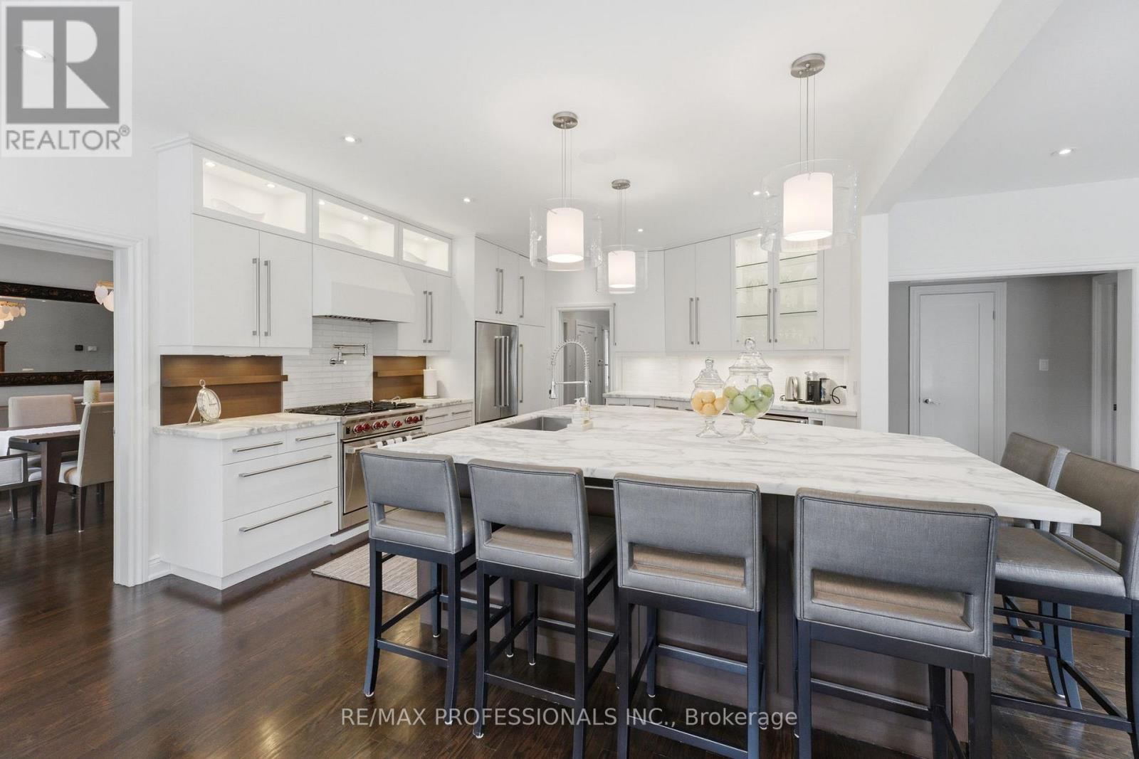 17 Rockingham Drive, Toronto, Ontario  M9A 1P2 - Photo 9 - W13000830