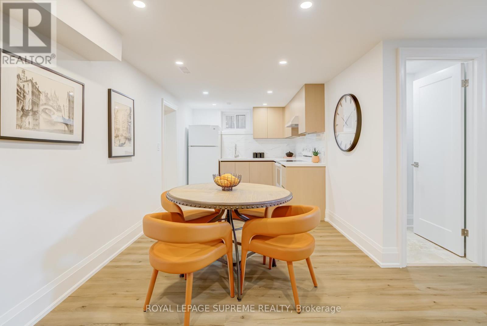 21 Spencely Court, Toronto, Ontario  M9P 1N4 - Photo 28 - W13000832