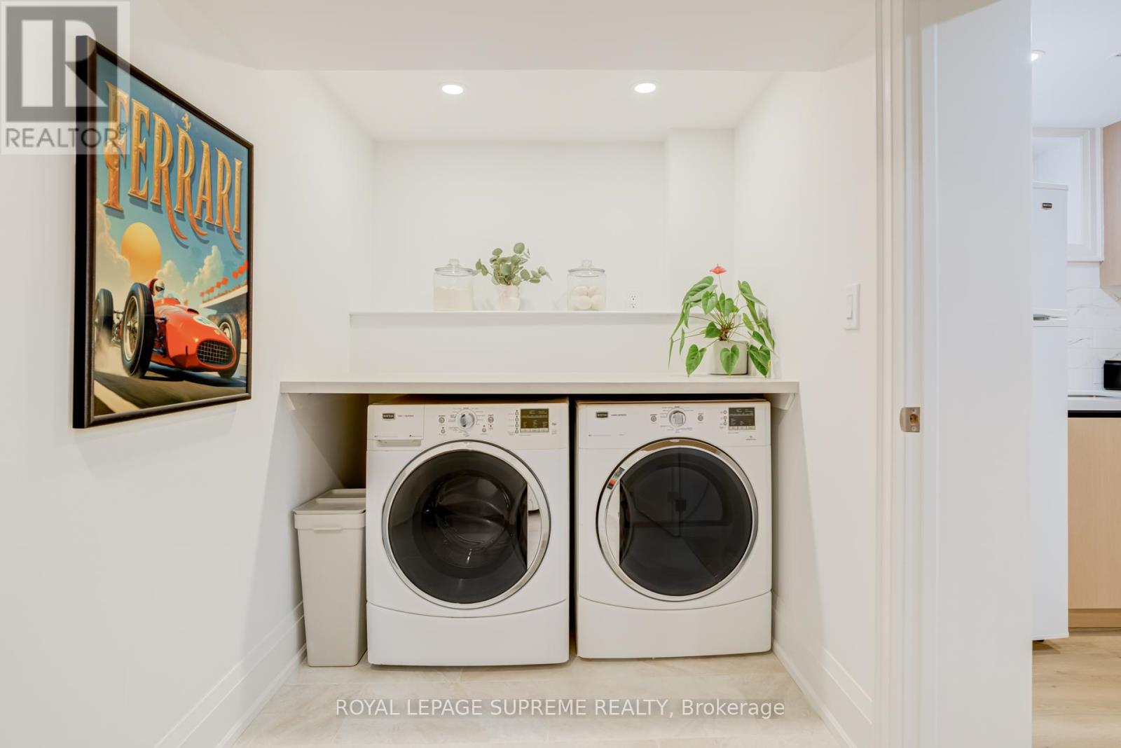 21 Spencely Court, Toronto, Ontario  M9P 1N4 - Photo 34 - W13000832