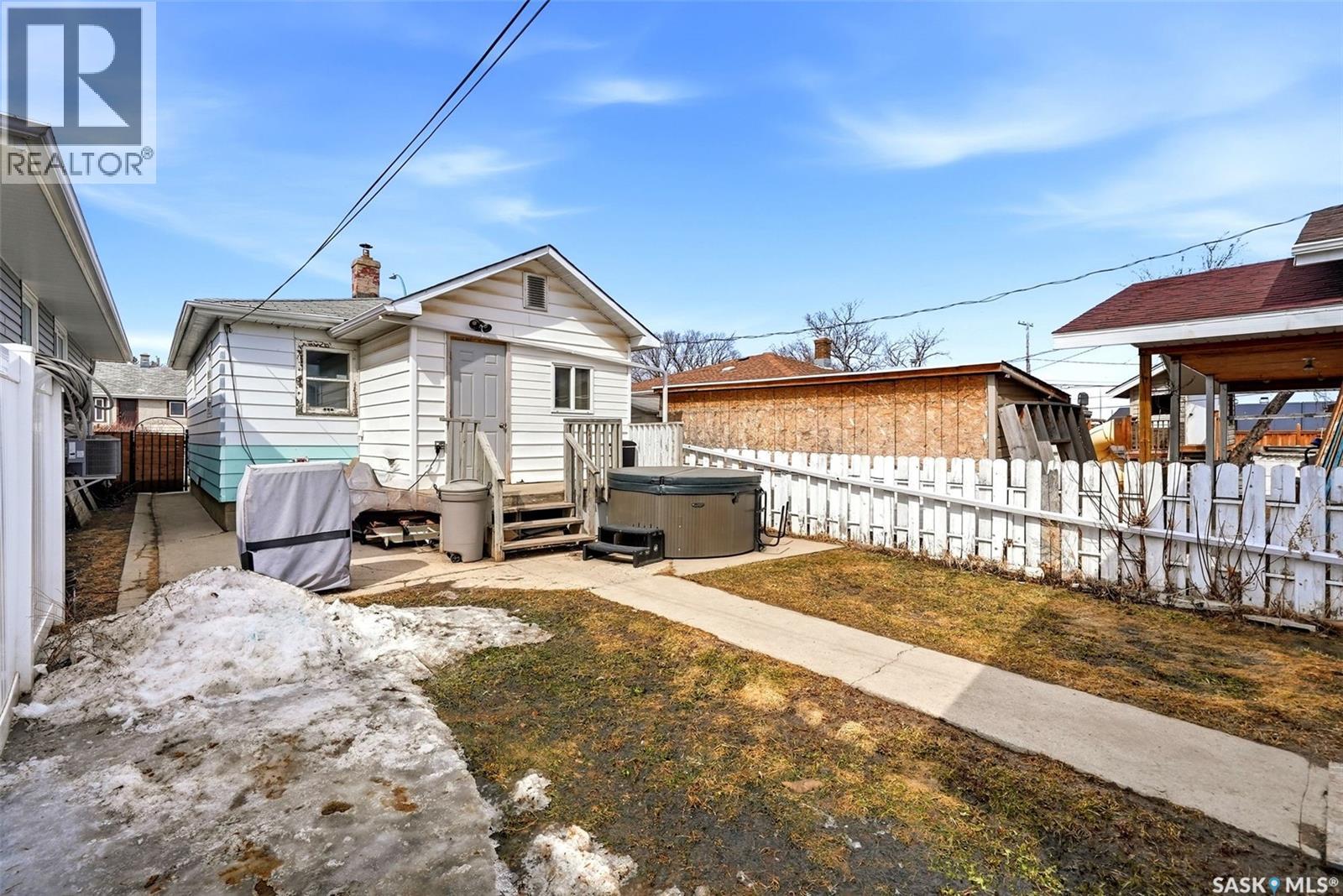 2049 Fleury Street, Regina, Saskatchewan  S4N 2M1 - Photo 22 - SK032953