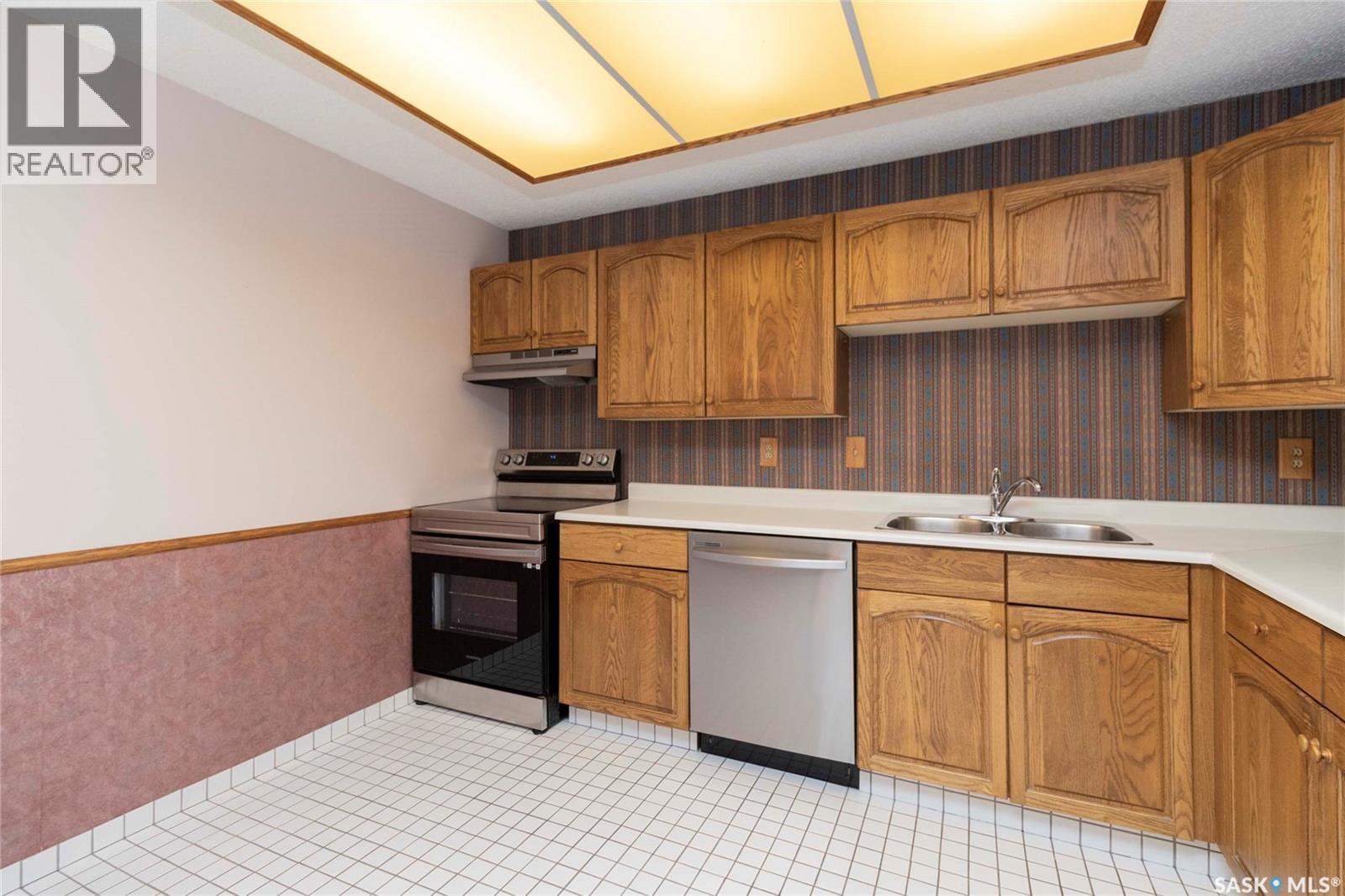 103-520 3rd Avenue N, Saskatoon, Saskatchewan  S7K 2J7 - Photo 9 - SK032858