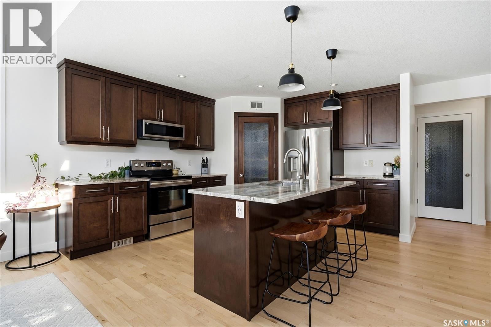 3809 Goldfinch Way, Regina, Saskatchewan  S4V 1S4 - Photo 10 - SK032826