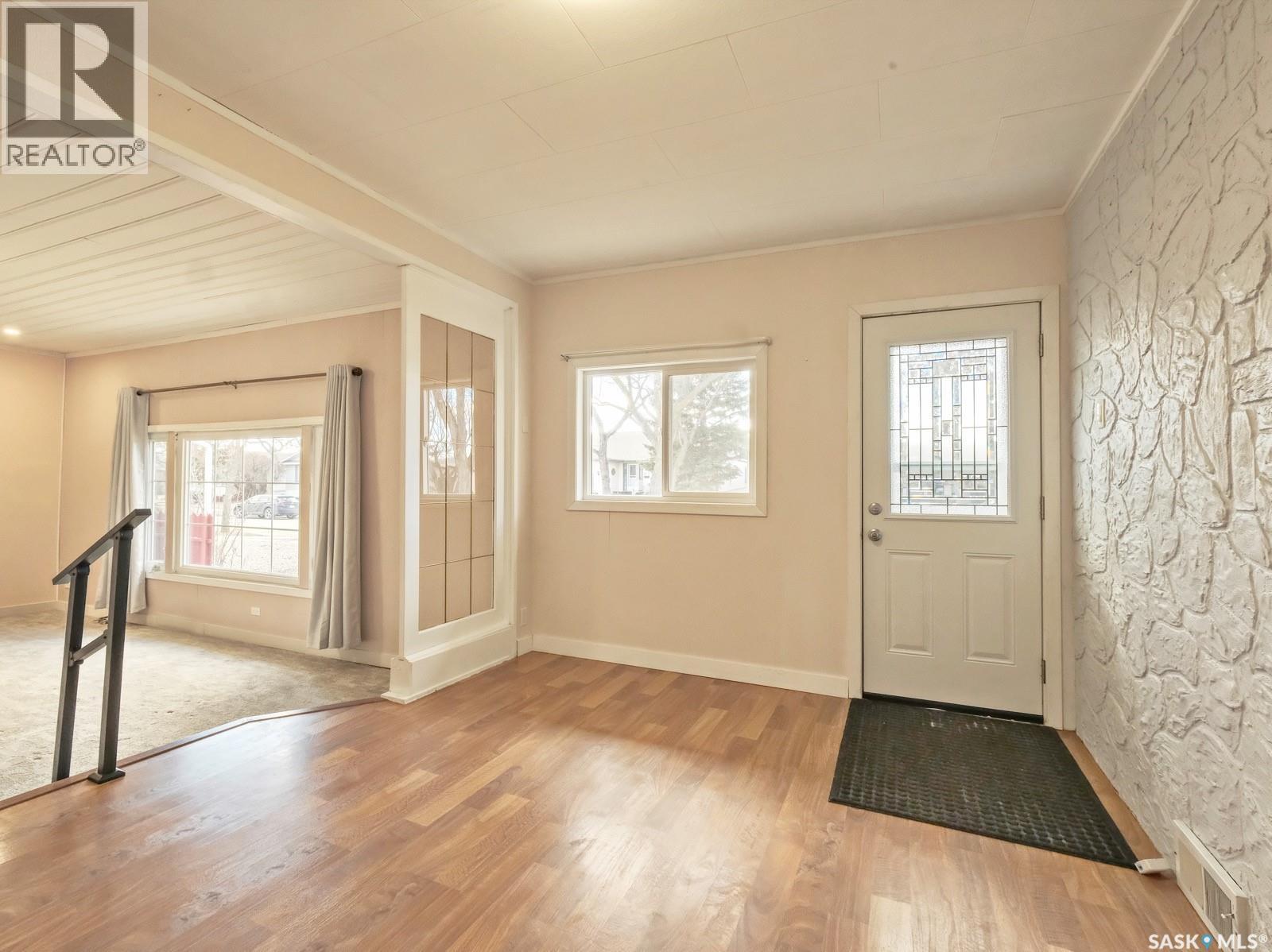 710 Main Street, Rosetown, Saskatchewan  S0L 2V0 - Photo 4 - SK032819