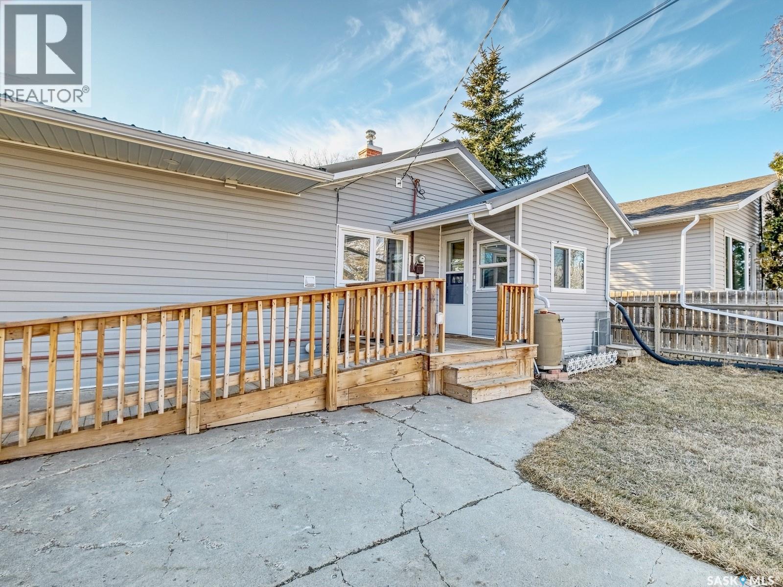 710 Main Street, Rosetown, Saskatchewan  S0L 2V0 - Photo 44 - SK032819
