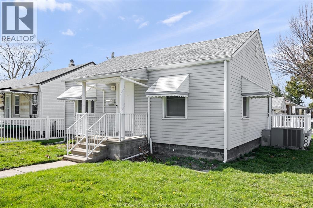 MLS# 26008206: 3154 MANCHESTER, Windsor, Canada