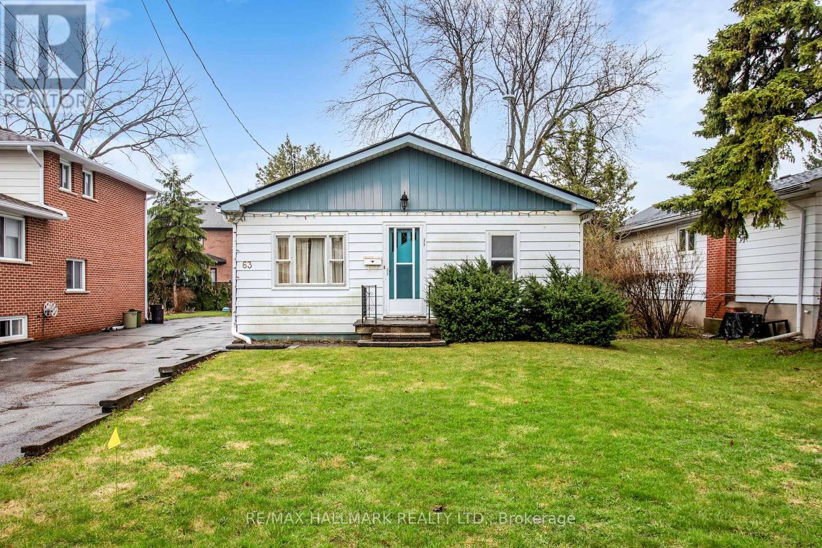 63 OXFORD STREET, Richmond Hill, Ontario