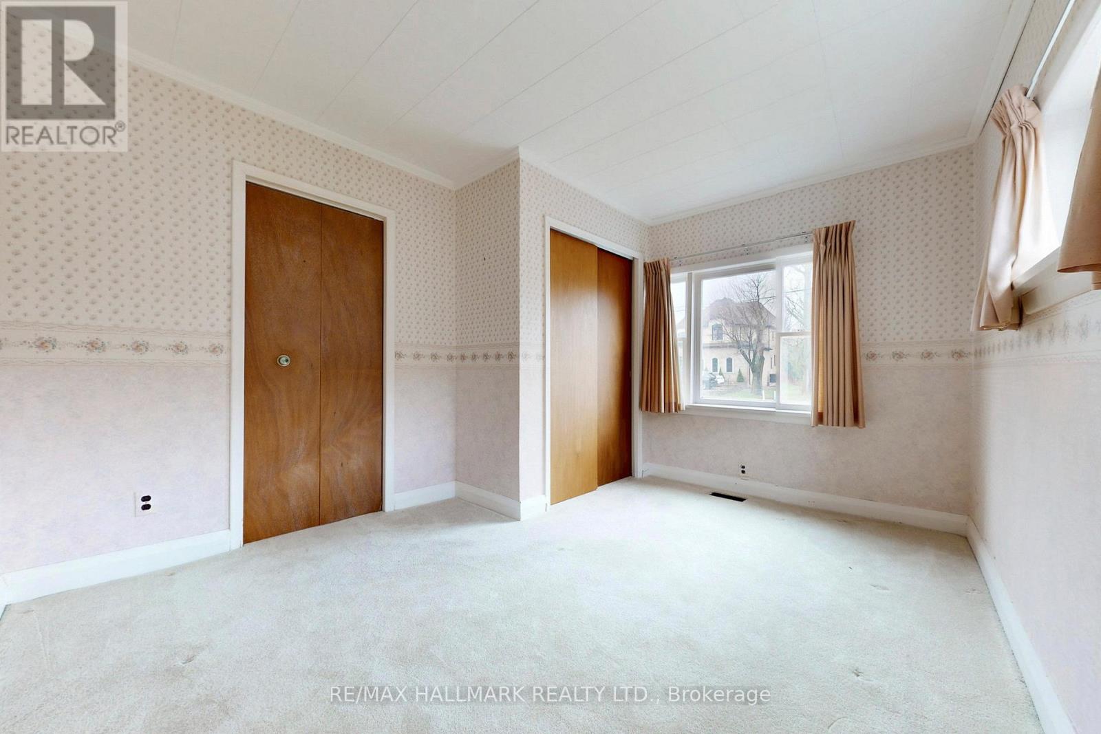 63 Oxford Street, Richmond Hill, Ontario  L4C 4L6 - Photo 20 - N12979766