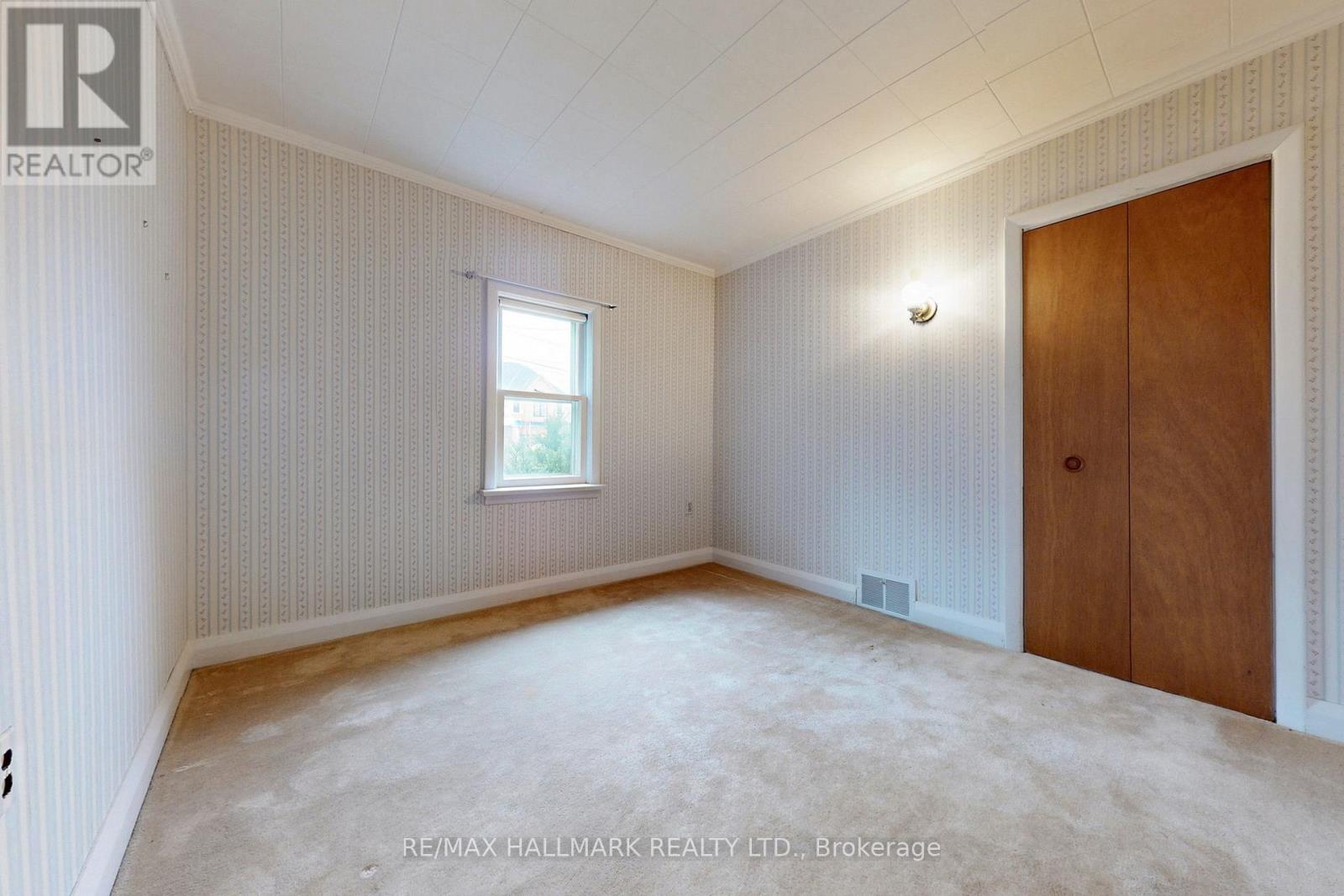 63 Oxford Street, Richmond Hill, Ontario  L4C 4L6 - Photo 24 - N12979766