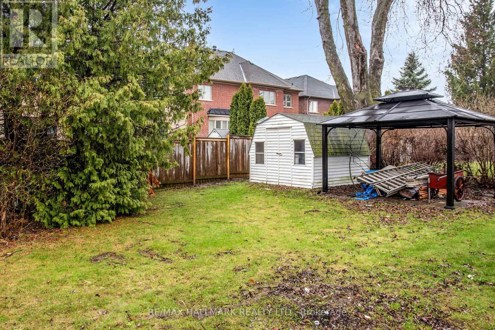 63 Oxford Street, Richmond Hill, Ontario  L4C 4L6 - Photo 35 - N12979766