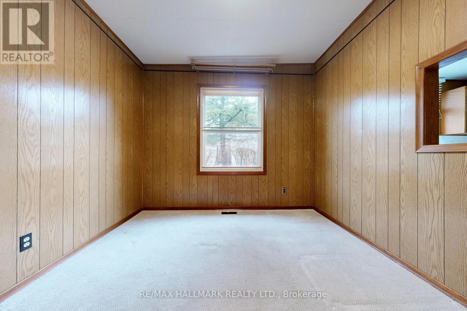 63 Oxford Street, Richmond Hill, Ontario  L4C 4L6 - Photo 14 - N12979766