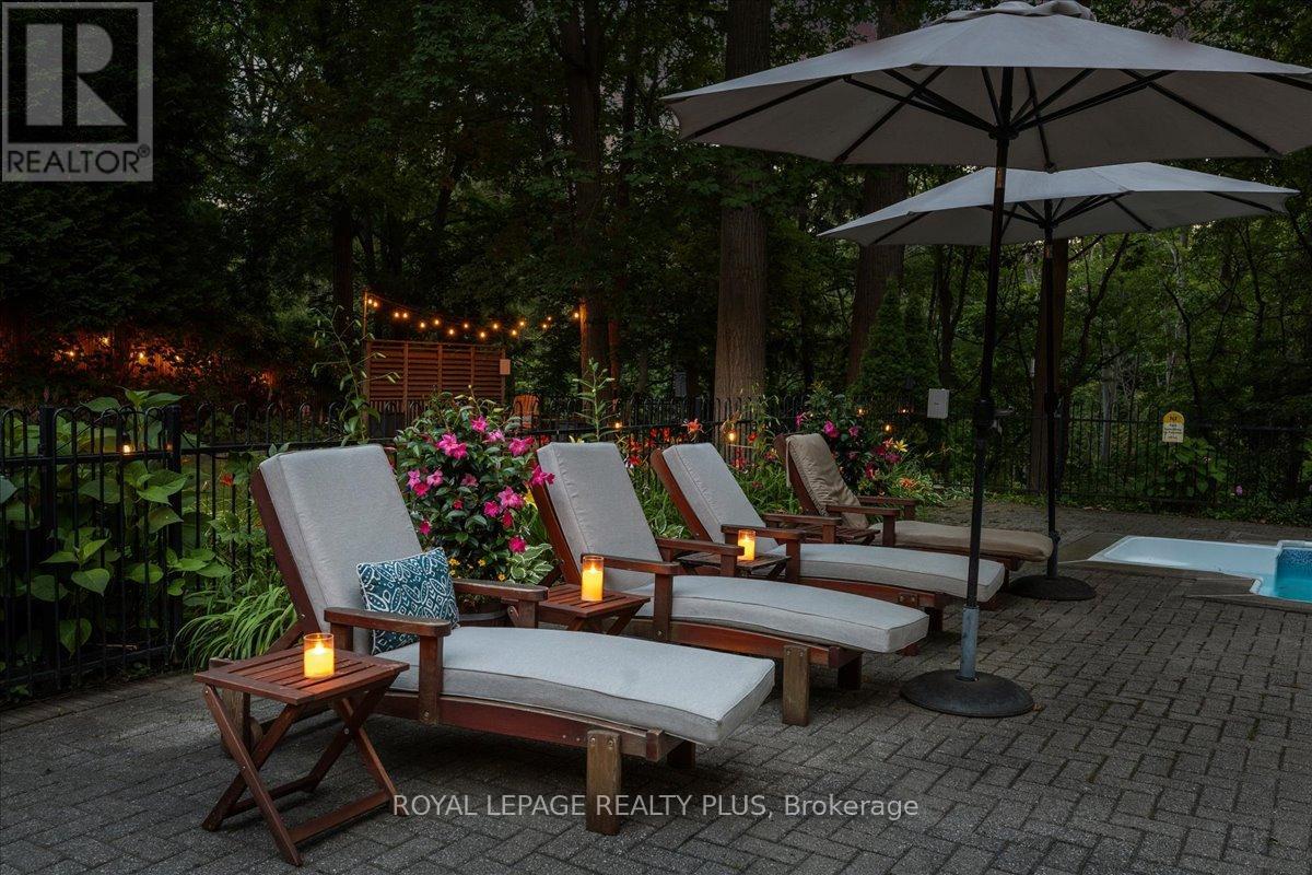 1258 Ravine Drive, Mississauga, Ontario  L5J 3E4 - Photo 19 - W12815570