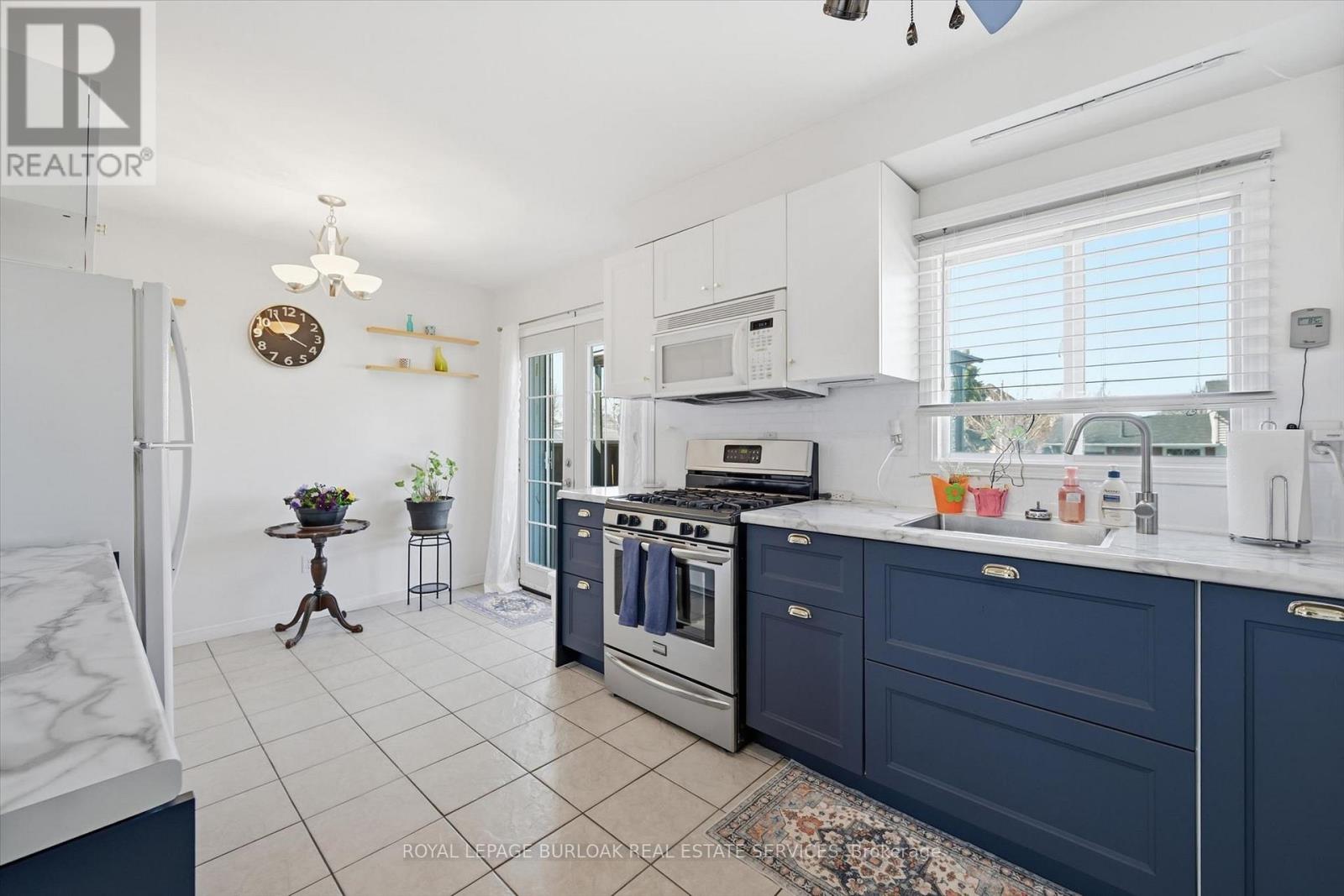 35 Viking Drive, Grimsby, Ontario  L3M 3V2 - Photo 19 - X13000690